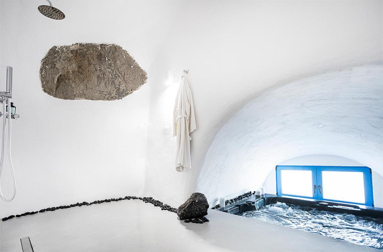 Rafael' S Mediteranian Cave Suites Firostefani Exterior foto